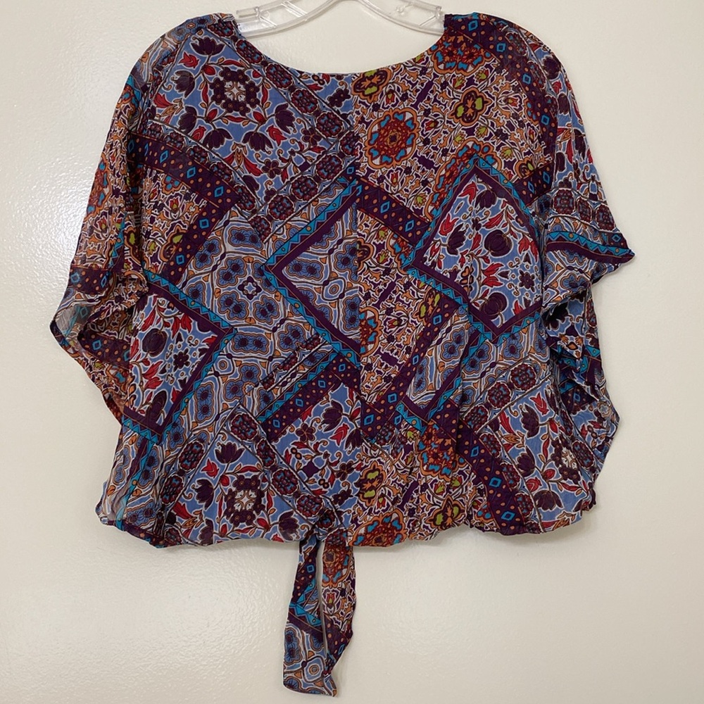 Haute Monde Purple and Blue Crop Tie Front Blouse - Picture 3 of 4